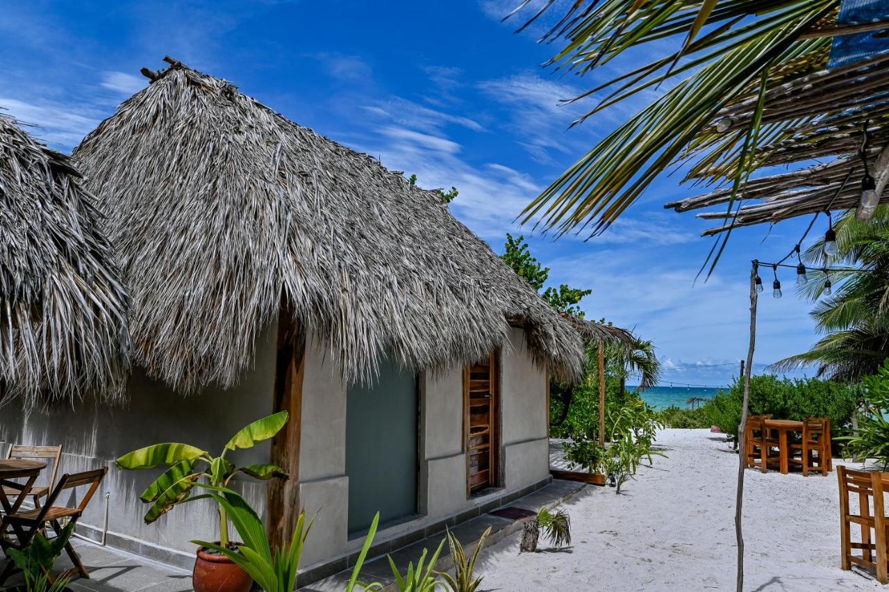 Casa Mate Beachfront Cabanas El Cuyo Exterior photo