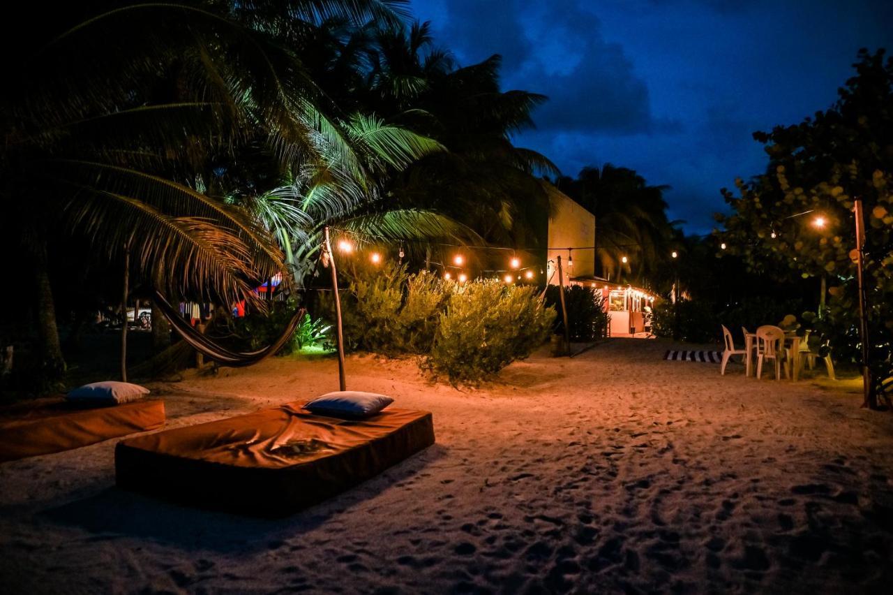 Casa Mate Beachfront Cabanas El Cuyo Exterior photo