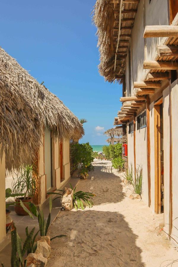 Casa Mate Beachfront Cabanas El Cuyo Exterior photo