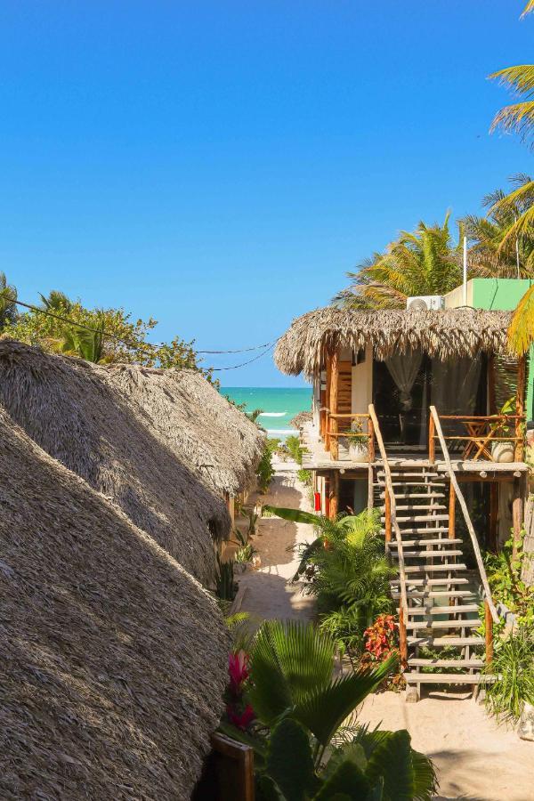 Casa Mate Beachfront Cabanas El Cuyo Exterior photo