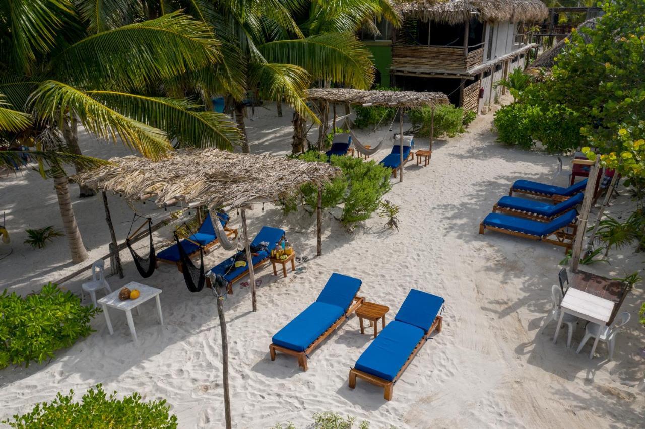 Casa Mate Beachfront Cabanas El Cuyo Exterior photo