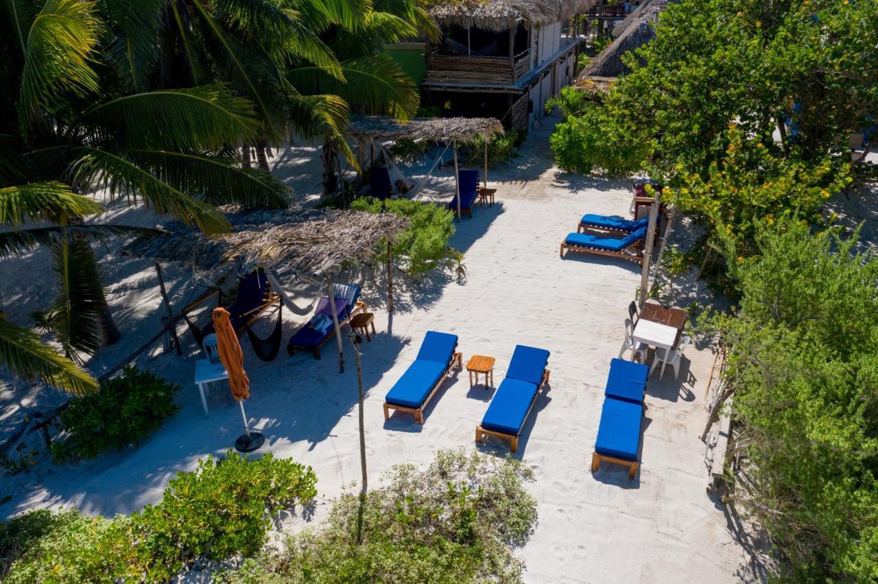 Casa Mate Beachfront Cabanas El Cuyo Exterior photo