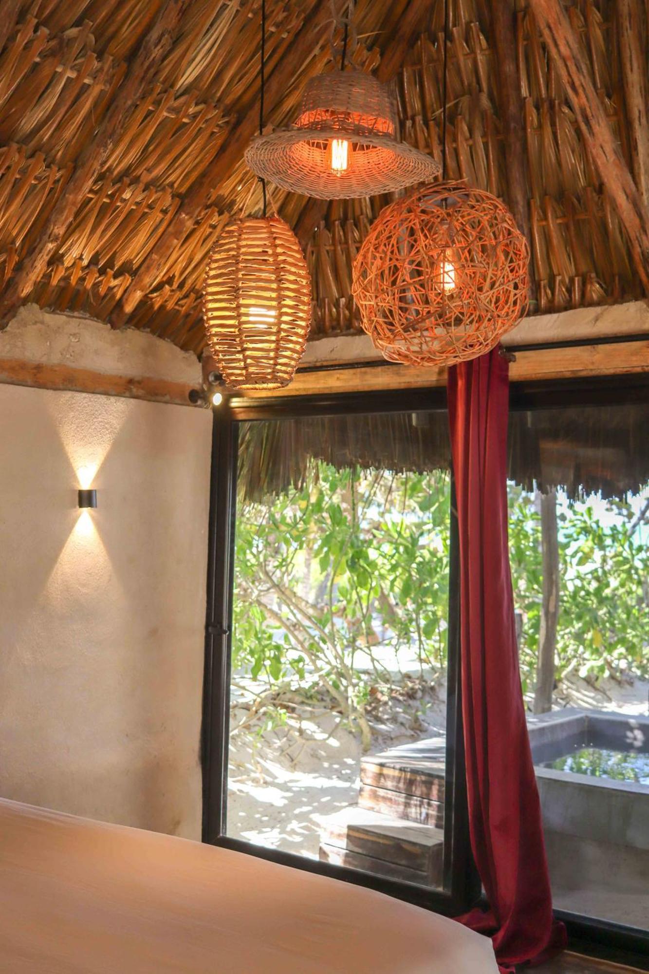 Casa Mate Beachfront Cabanas El Cuyo Room photo